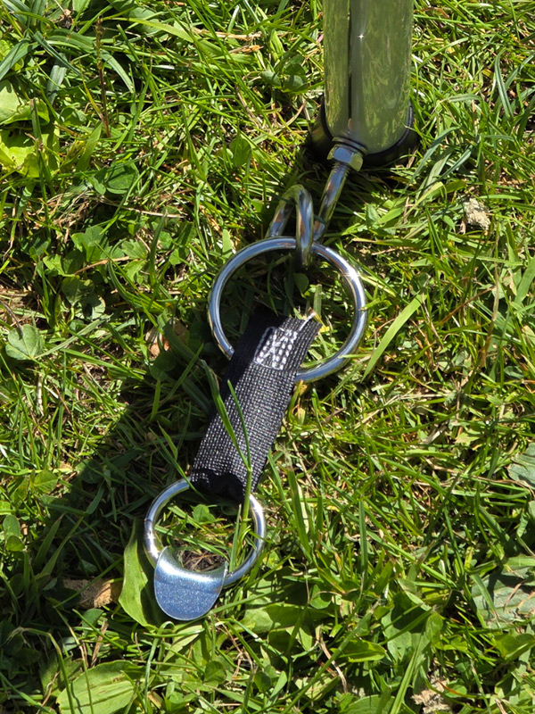 Foto 5 - Stok tentluifel vastzetten
