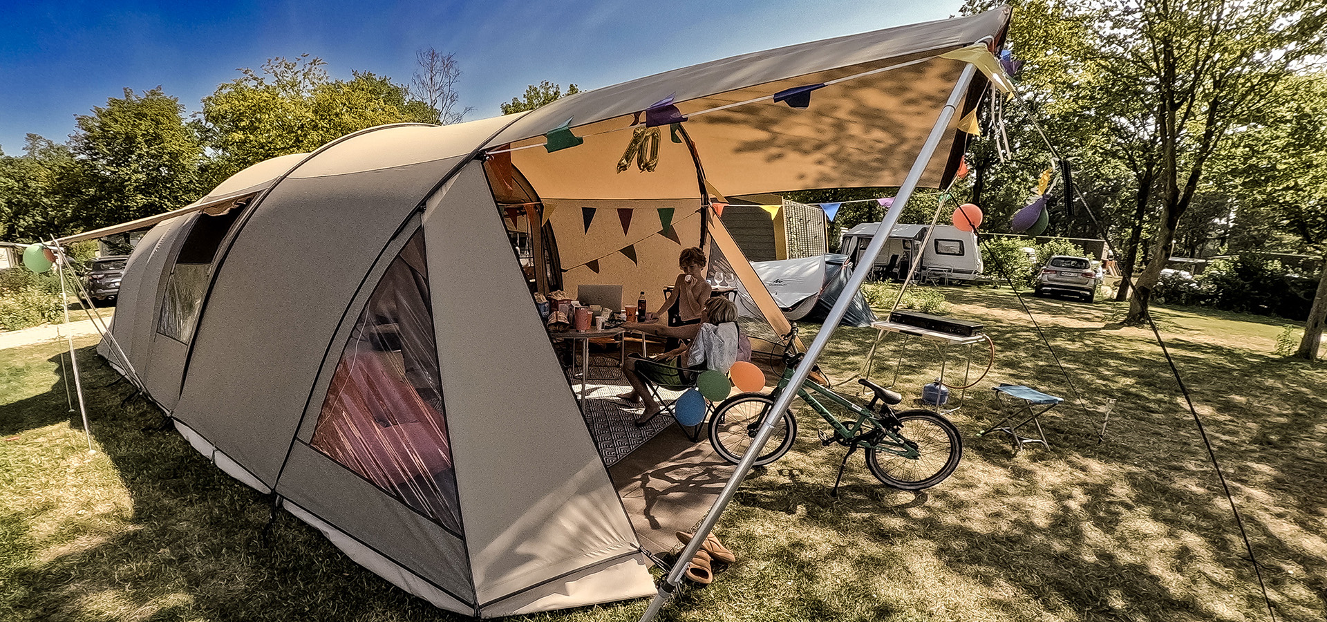 Falco Havik 4600 met tentluifel en dakluifel